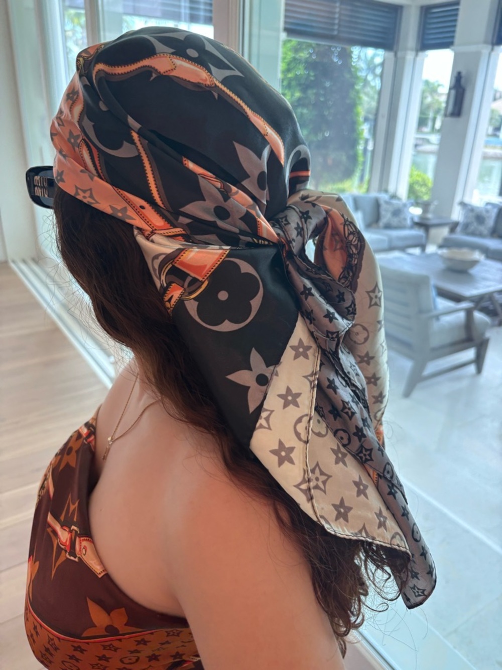 Silk Star-Print Tie-Back Bandana Top in Beige & Orange,black - Picture 2 of 12